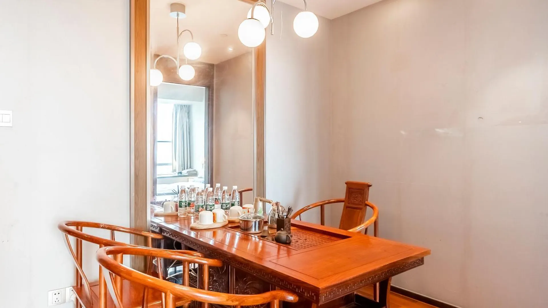 Suzhou Foresight Apartment